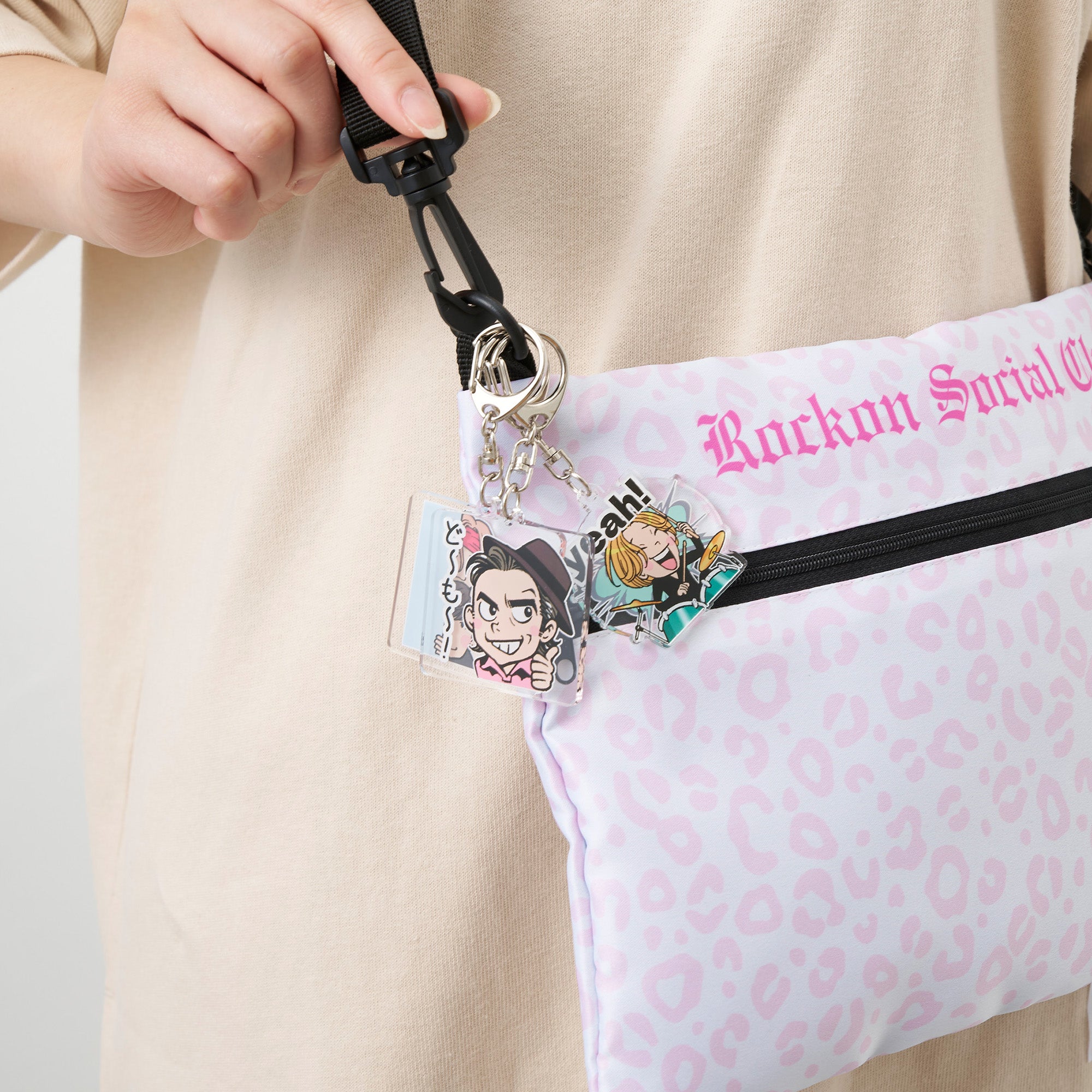 2WAYサコッシュ（ピンクレオパード） – Rockon Social Club | NARITA