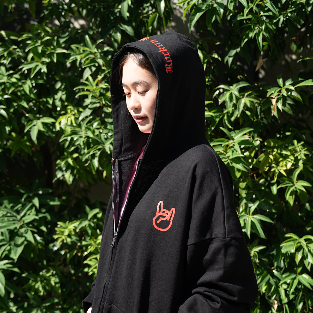 THE SHOW MAN パーカー